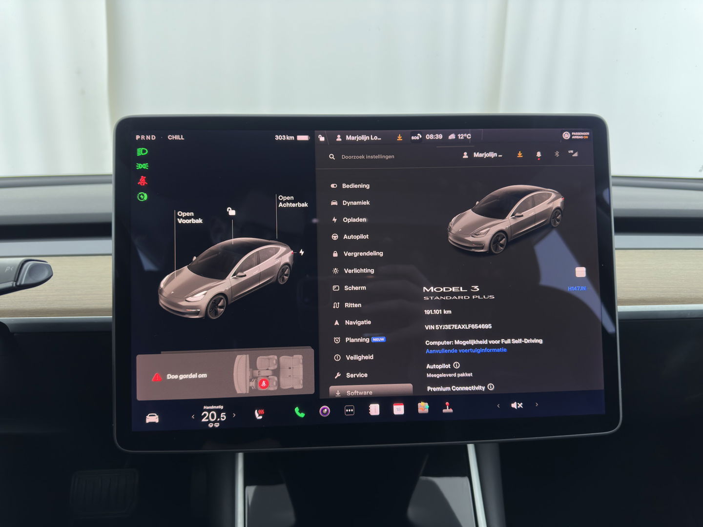 Tesla Model 3 Standard RWD Plus 60 kWh [ 3-Fase ] {SOH-86%} (INCL-BTW) Aut. *PANO | AUTO-PILOT | LEATHER | KEYLESS | FULL-LED | MEMORY-PACK | SURROUND-VIEW | DAB | CARPLAY | DIGI-COCKPIT | LANE-ASSIST | COMFORT-SEATS | 18"ALU*