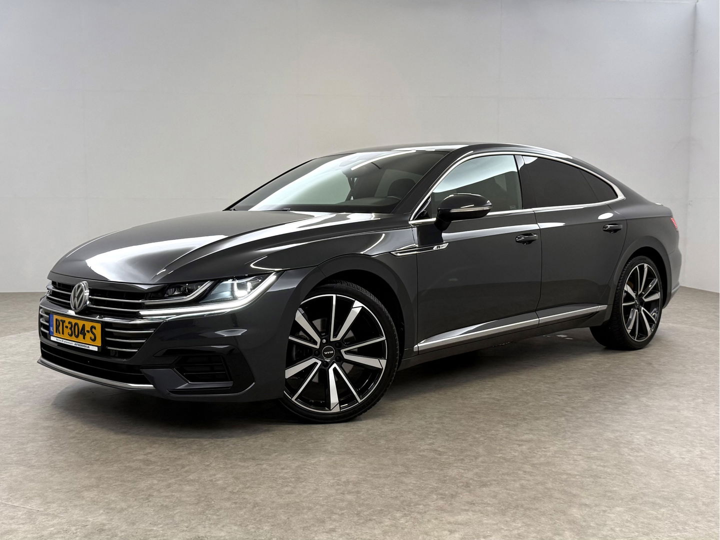 Volkswagen Arteon 1.5 TSI R-Line | Virtual | Adap. Cruise | Carplay | Stoelverw. | Keyless | Navi | Parkeersens.