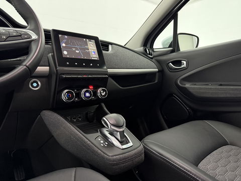 Renault ZOE 50 kWh Huur Accu | SOH 96% | Virtual | Airco | Cruise | Carplay | Camera | Parkeersens.
