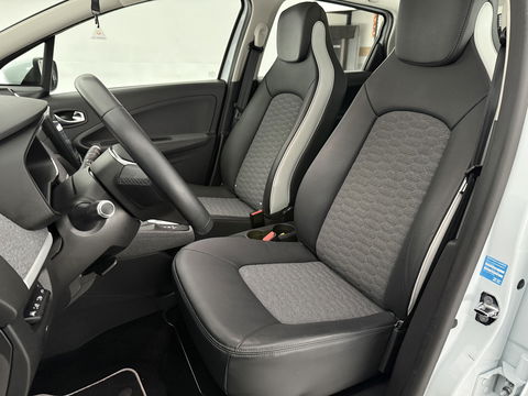 Renault ZOE 50 kWh Huur Accu | SOH 96% | Virtual | Airco | Cruise | Carplay | Camera | Parkeersens.