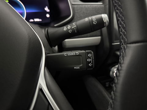 Renault ZOE 50 kWh Huur Accu | SOH 96% | Virtual | Airco | Cruise | Carplay | Camera | Parkeersens.