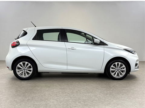 Renault ZOE 50 kWh Huur Accu | SOH 96% | Virtual | Airco | Cruise | Carplay | Camera | Parkeersens.