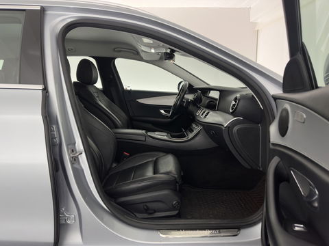 Mercedes-Benz E-Klasse Estate 300 de Luxury Line ( Plug-in ) (INCL-BTW) Aut. *LEATHER | FULL-LED | WIDESCREEN-COCKPIT | BLIND-SPOT | AMBIENT-LIGHT | HEATED-SPORTSEATS | CAMERA | DAB+ | NAVI-FULLMAP | PDC | ADAPTIVE-CRUISE | ECC | 18''ALU*