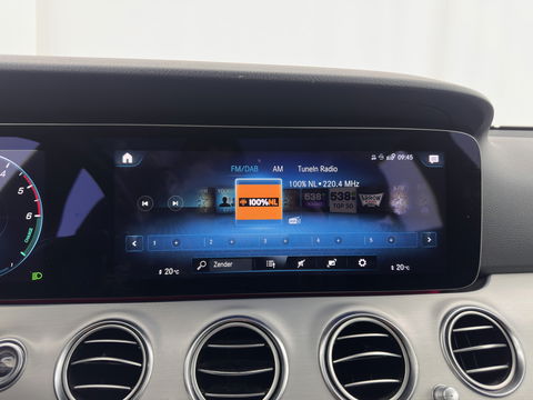 Mercedes-Benz E-Klasse Estate 300 de Luxury Line ( Plug-in ) (INCL-BTW) Aut. *LEATHER | FULL-LED | WIDESCREEN-COCKPIT | BLIND-SPOT | AMBIENT-LIGHT | HEATED-SPORTSEATS | CAMERA | DAB+ | NAVI-FULLMAP | PDC | ADAPTIVE-CRUISE | ECC | 18''ALU*