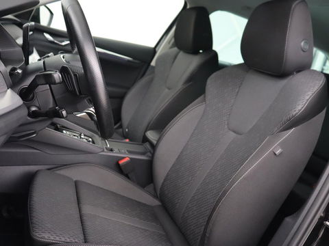 Škoda Octavia 1.4 TSI iV PHEV Business Edition | Head-Up | Stoelverwarming | Adaptive cruise | Camera | Carplay | Sfeerverlichting | Massage | Achterbankverwarming | Navigatie | PHEV | Plug In