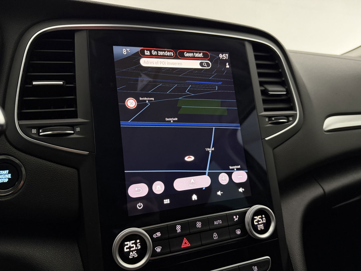 Renault Mégane 1.6 e-Tech Plug-in Intens | SOH 95% | Adap. Cruise | Virtual | Sfeer | HuD | Stoel/Stuur verw. | Camera | Carplay | Keyless
