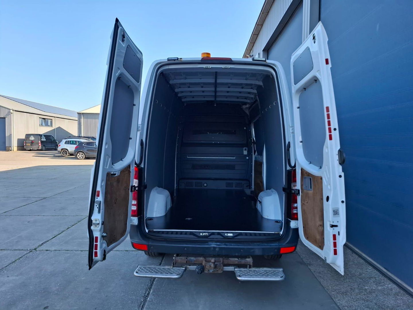 Mercedes-Benz Sprinter 313 2.2 CDI 366 EHD 3500 KG / L2H2 / AIRCO / CRUISE CONTROLE / TREKHAAK / AUTOMAAT