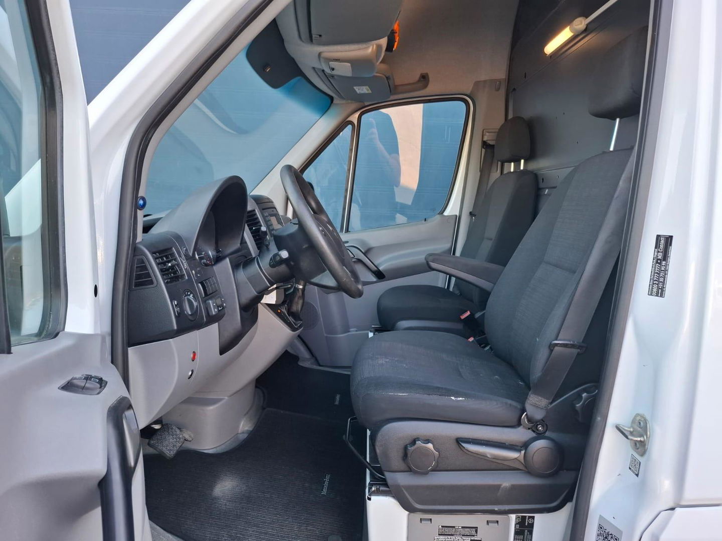 Mercedes-Benz Sprinter 313 2.2 CDI 366 EHD 3500 KG / L2H2 / AIRCO / CRUISE CONTROLE / TREKHAAK / AUTOMAAT