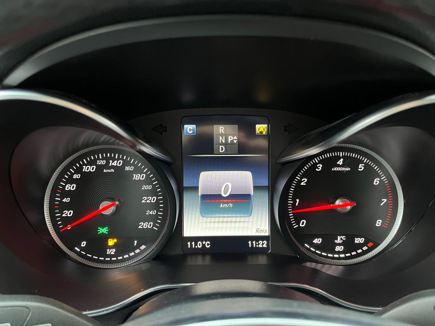 Mercedes-Benz GLC 250 4MATIC AMG|Pano|Burmester|Camera|Stoelverwarming|Ambient Light|NL-Auto|211PK