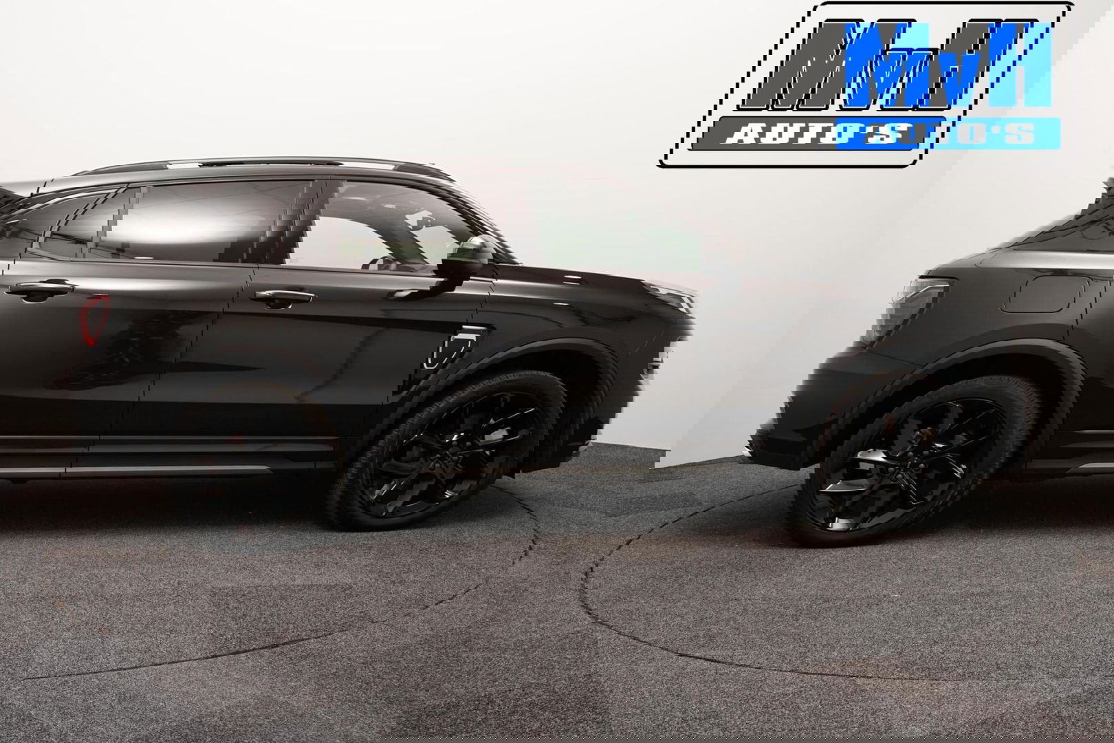 Lynk & Co 01 1.5 Hybride|FULL BLACK XL|ZWARTE.HEMEL|NAP