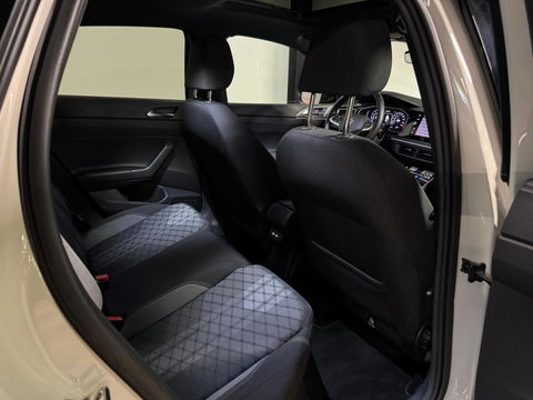 Volkswagen Taigo 1.5 TSI R-Line PANO KEYLESS VOL'