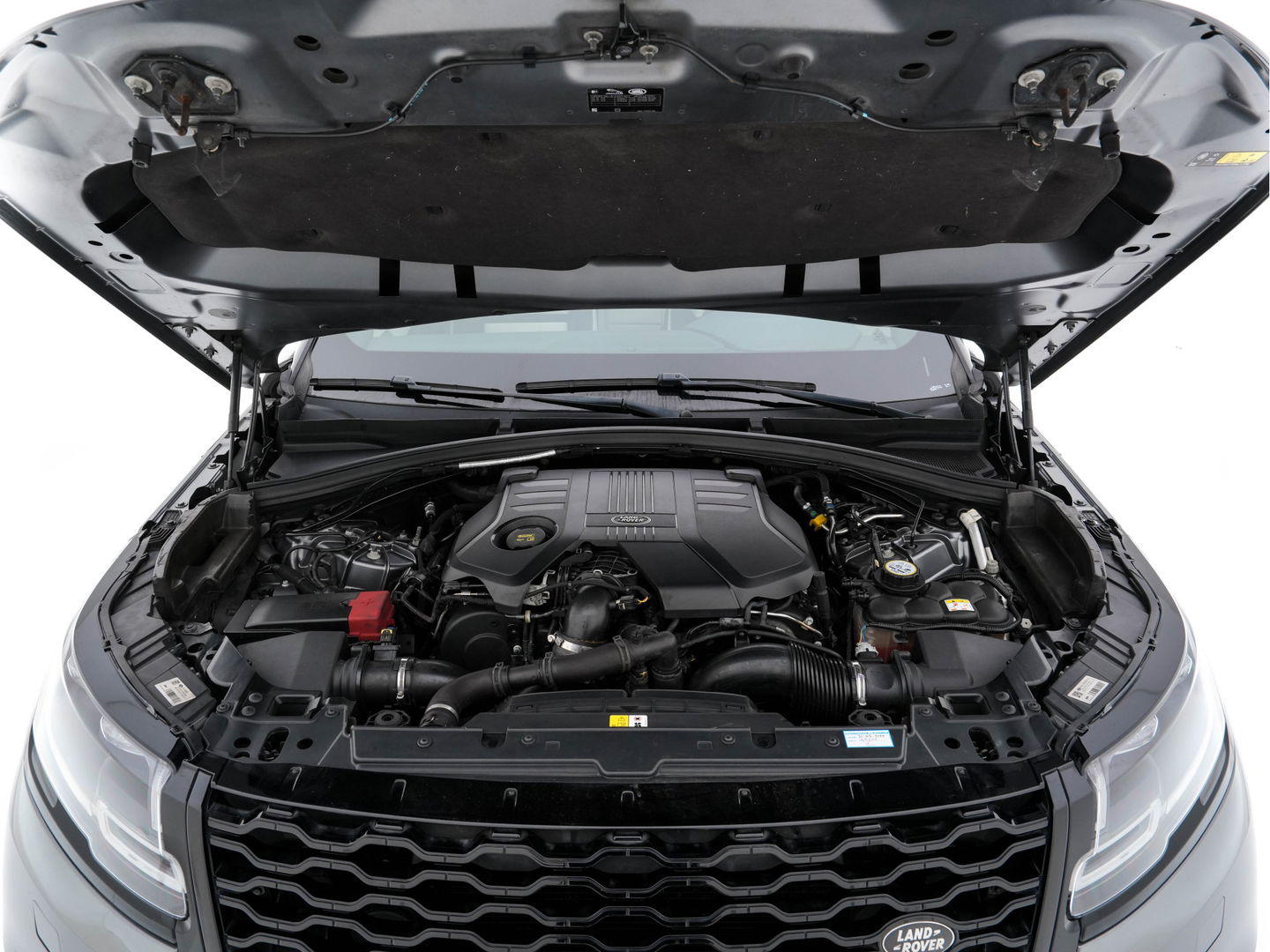 Land Rover Range Rover Velar 3.0 V6 AWD HSE Aut. *PANO | LEATHER | FULL-LED | MEMORY-PACK | BLIND-SPOT | MERIDIAN-SURROUND | DIGI-COCKPIT | CAMERA | KEYLESS | HEATED-COMFORTSEATS | PRIVACY-GLASS | SHIFT-PADDLES | 21 "ALU*