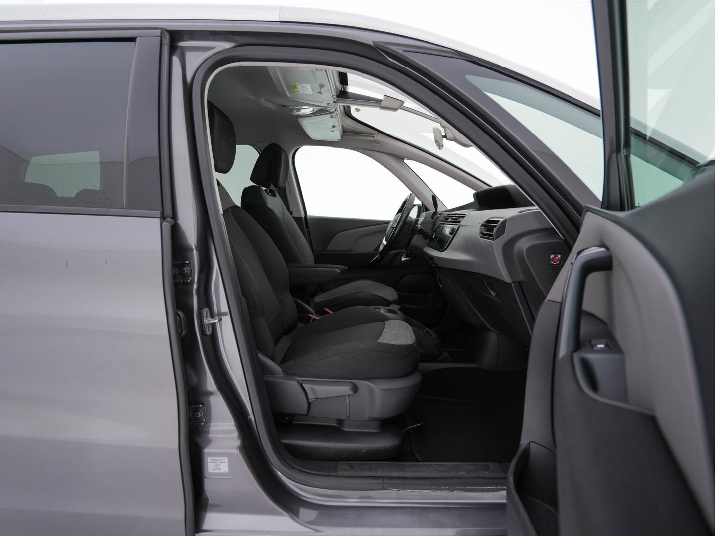 Citroën Grand C4 Picasso 1.2 PureTech Business [ 7-Pers ] Aut. *PANO-WINDOW | NAVI-FULLMAP | DIGI-COCKPIT | KEYLESS | CAMERA | COMFORT-SEATS | ECC | PDC | CRUISE | TOWBAR | PRIVACY-GLASS | SHIFT-PADDLES | 17''ALU*