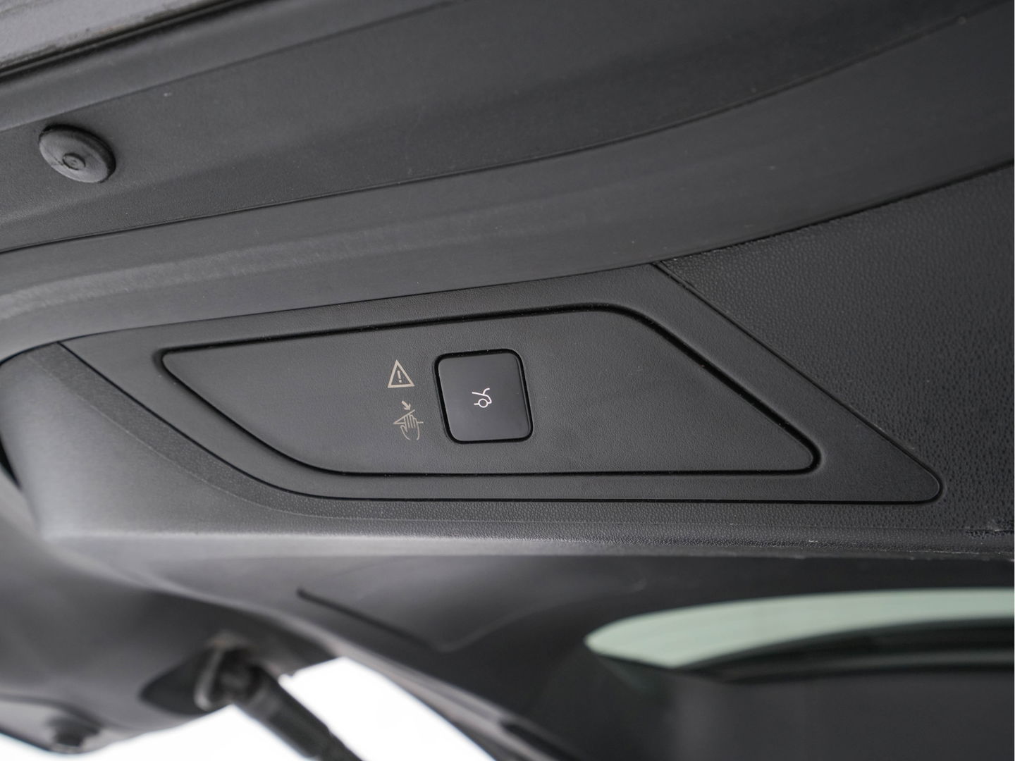 Citroën Grand C4 Picasso 1.2 PureTech Business [ 7-Pers ] Aut. *PANO-WINDOW | NAVI-FULLMAP | DIGI-COCKPIT | KEYLESS | CAMERA | COMFORT-SEATS | ECC | PDC | CRUISE | TOWBAR | PRIVACY-GLASS | SHIFT-PADDLES | 17''ALU*