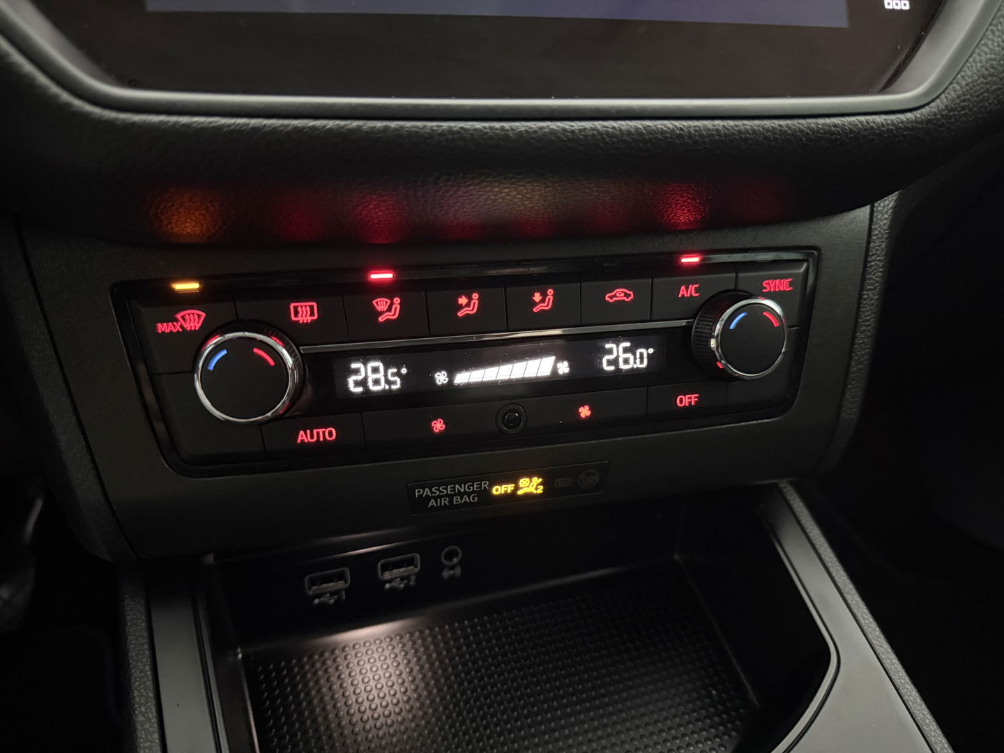 SEAT Ibiza TSI FR Business Intense | Sfeer | Camera | Carplay | Cruise | Clima | Navigatie | NAP