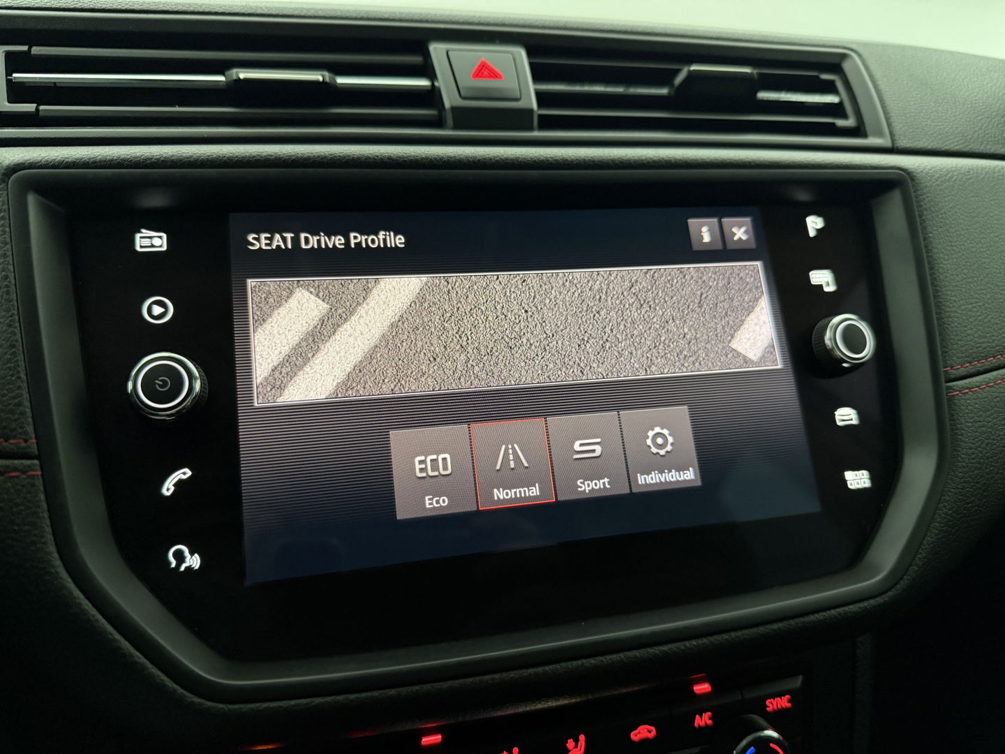 SEAT Ibiza TSI FR Business Intense | Sfeer | Camera | Carplay | Cruise | Clima | Navigatie | NAP
