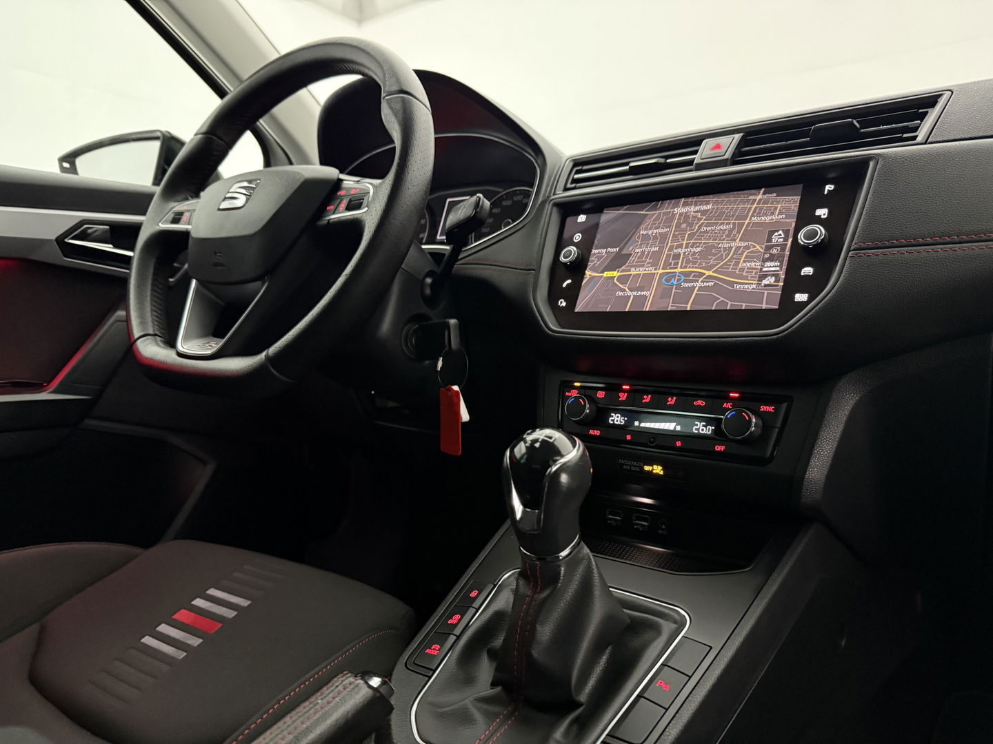 SEAT Ibiza TSI FR Business Intense | Sfeer | Camera | Carplay | Cruise | Clima | Navigatie | NAP