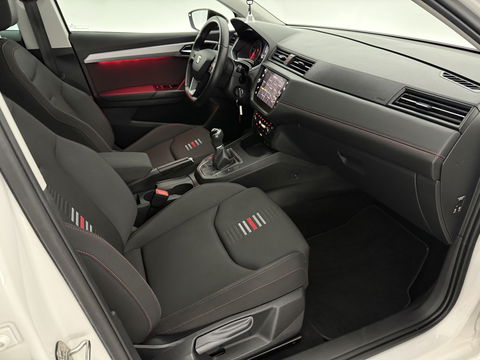 SEAT Ibiza TSI FR Business Intense | Sfeer | Camera | Carplay | Cruise | Clima | Navigatie | NAP