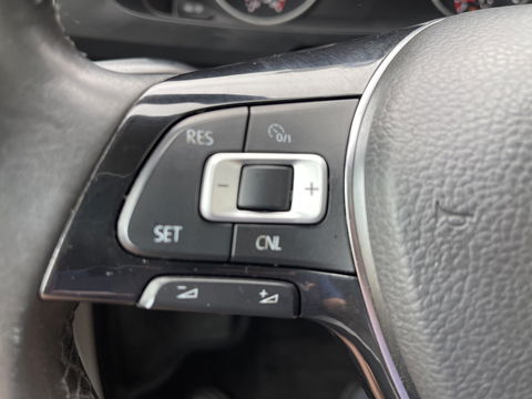 Volkswagen Transporter 2.0 TDI 150pk DSG automaat L2H1 Highline / vaste prijs rijklaar € 24.950 marge / lease vanaf € 407 / airco / cruise / navi / camera / trekhaak 2500 kg / pdc voor en achter !