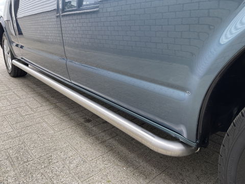 Volkswagen Transporter 2.0 TDI 150pk DSG automaat L2H1 Highline / vaste prijs rijklaar € 24.950 marge / lease vanaf € 407 / airco / cruise / navi / camera / trekhaak 2500 kg / pdc voor en achter !