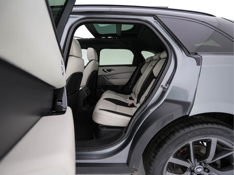 Land Rover Range Rover Velar 3.0 V6 AWD HSE Aut. *PANO | LEATHER | FULL-LED | MEMORY-PACK | BLIND-SPOT | MERIDIAN-SURROUND | DIGI-COCKPIT | CAMERA | KEYLESS | HEATED-COMFORTSEATS | PRIVACY-GLASS | SHIFT-PADDLES | 21 "ALU*