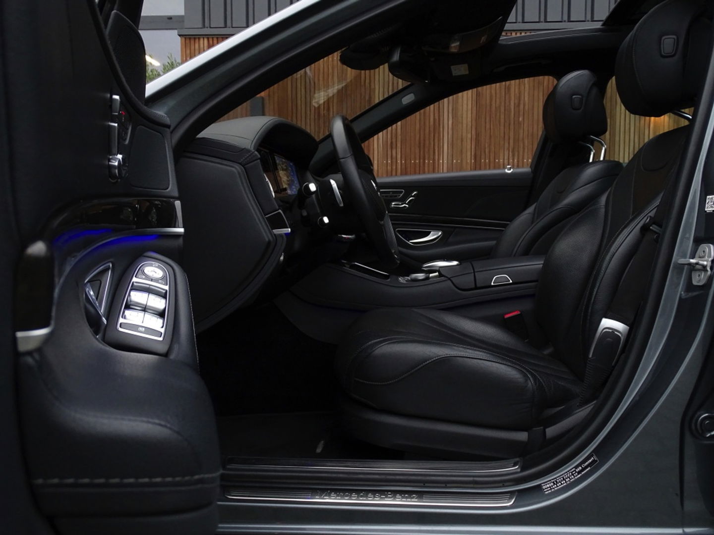 Mercedes-Benz S-Klasse 350 V6 BlueTEC Prestige Plus / AMG / panorama / LED