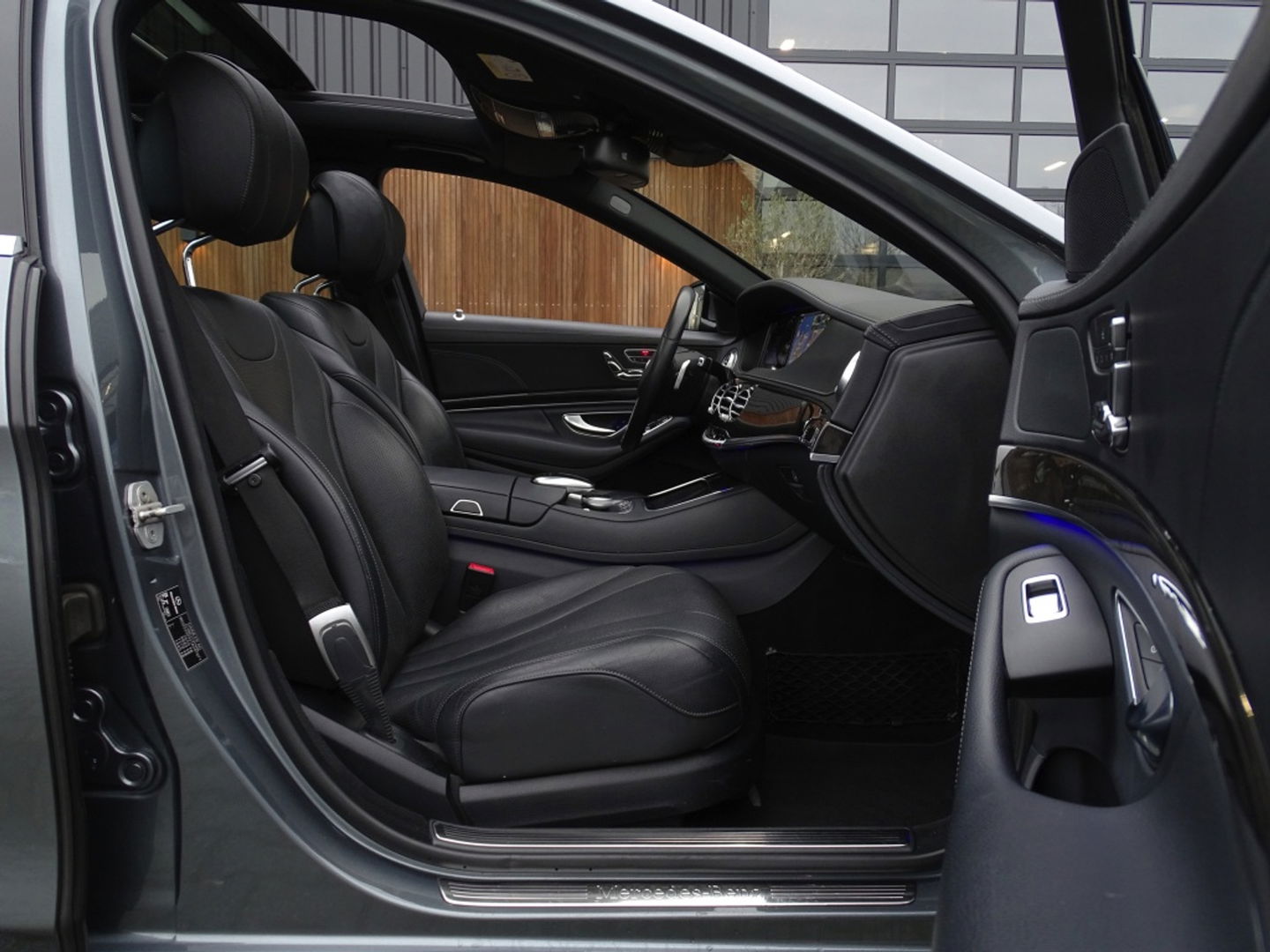 Mercedes-Benz S-Klasse 350 V6 BlueTEC Prestige Plus / AMG / panorama / LED