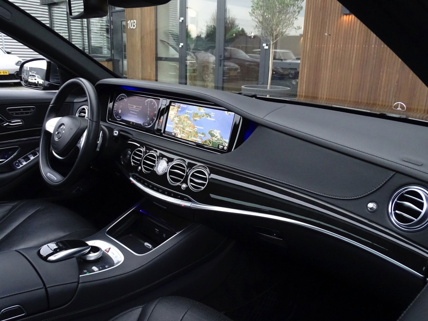 Mercedes-Benz S-Klasse 350 V6 BlueTEC Prestige Plus / AMG / panorama / LED