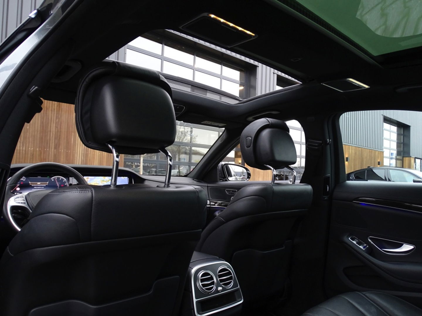 Mercedes-Benz S-Klasse 350 V6 BlueTEC Prestige Plus / AMG / panorama / LED