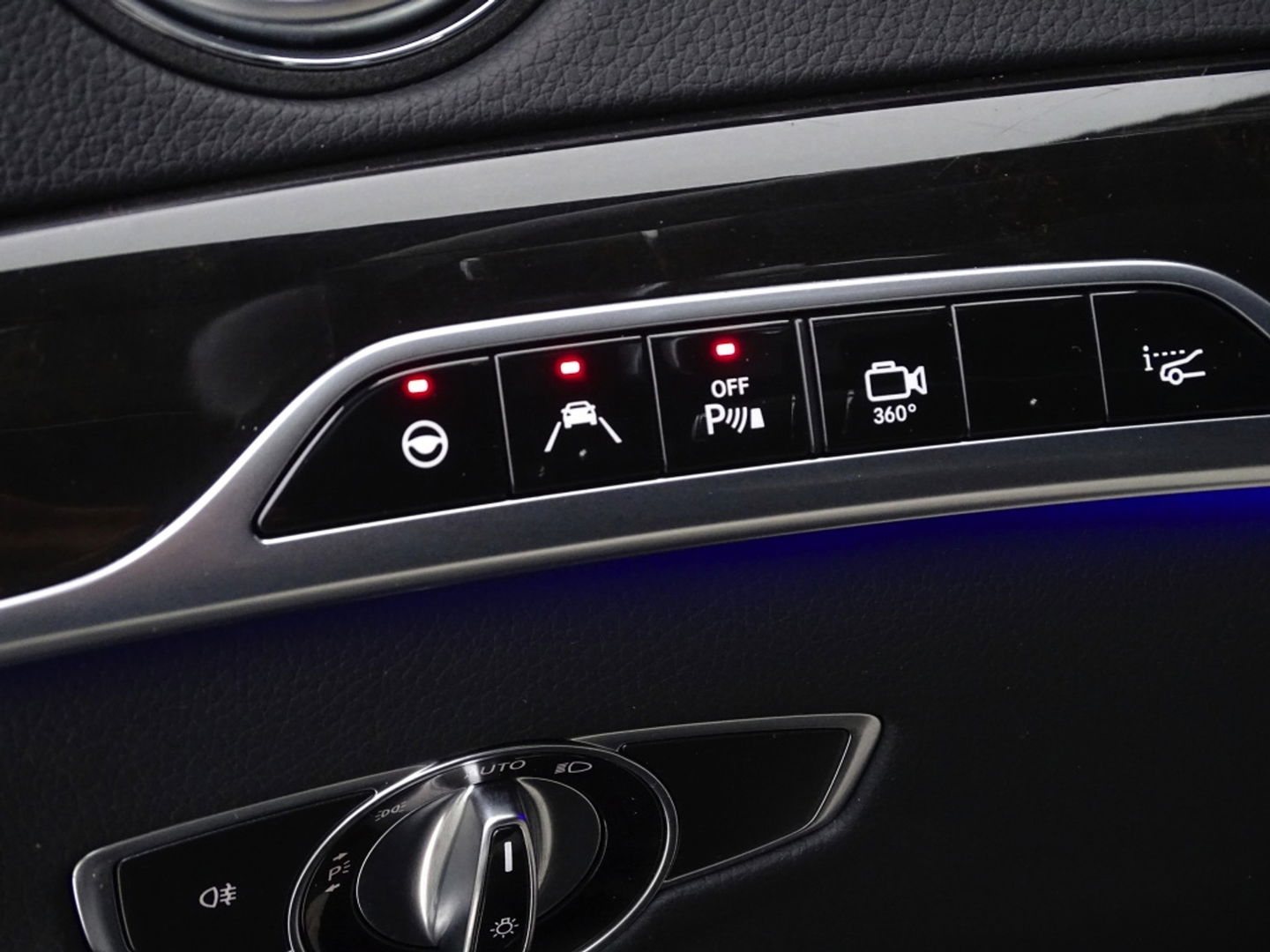 Mercedes-Benz S-Klasse 350 V6 BlueTEC Prestige Plus / AMG / panorama / LED