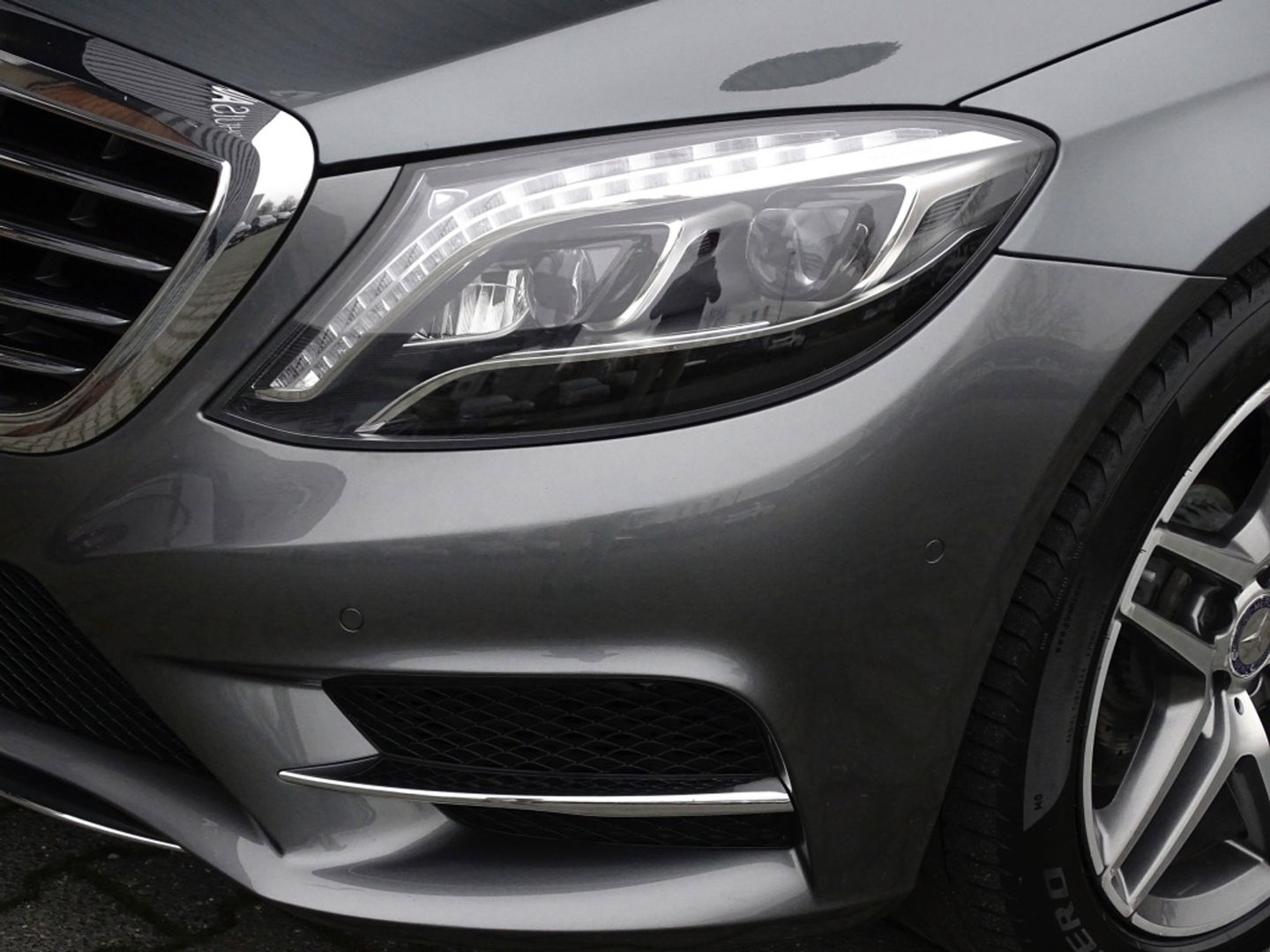 Mercedes-Benz S-Klasse 350 V6 BlueTEC Prestige Plus / AMG / panorama / LED