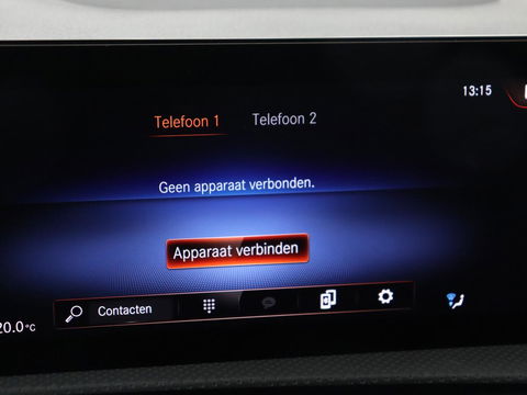 Mercedes-Benz A-Klasse 250e AMG | Panoramadak | Stoelverwarming | Carplay | Leder/Alcantara | Camera | Sfeerverlichting | Navigatie | Park Assist | Climate control | Full LED | PHEV | Plug In