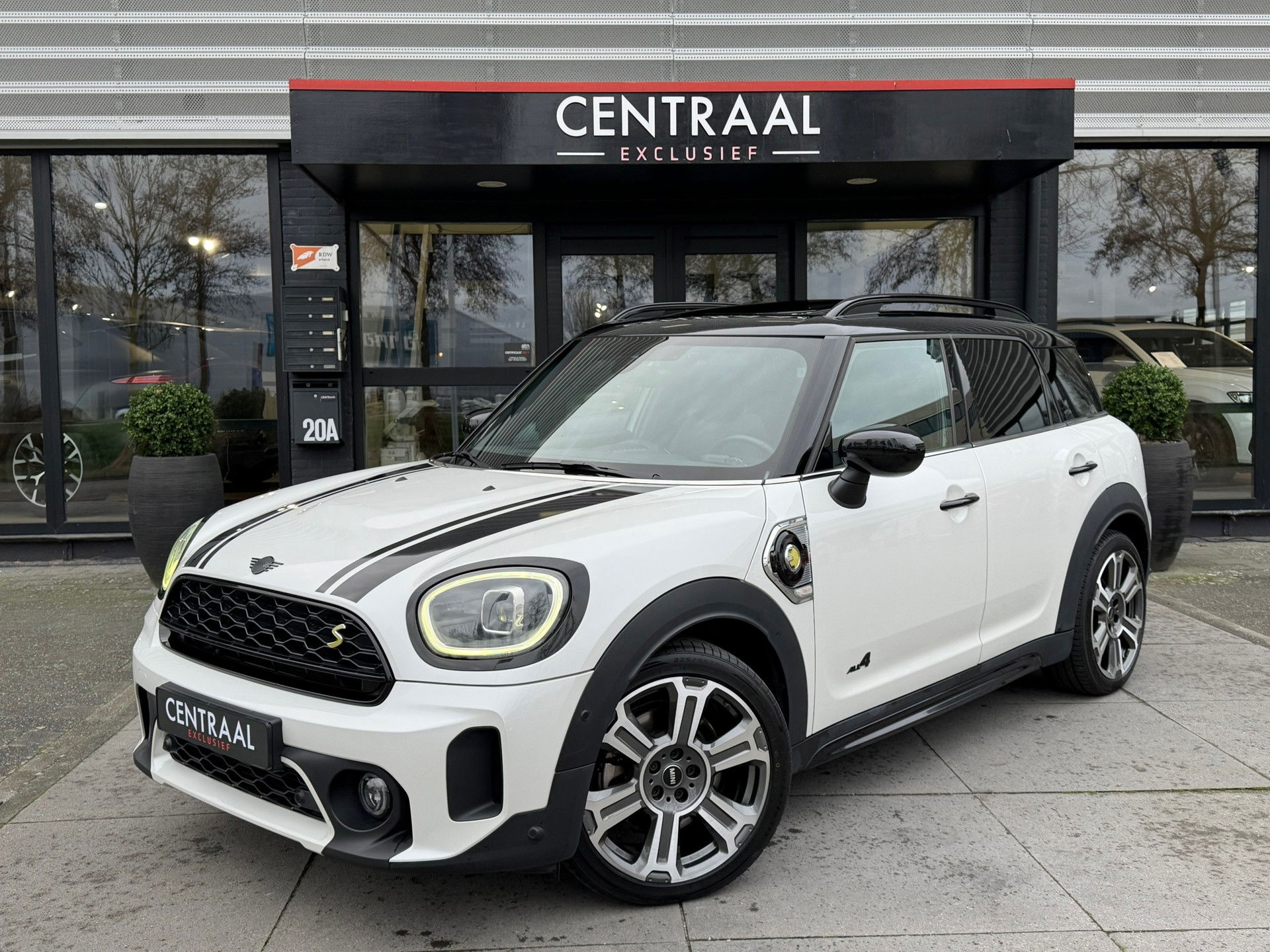 MINI Countryman 2.0 Cooper S E ALL4|Pano|Harman/Kardon|Memory|ACC|Camera|Leder|Carplay|220PK