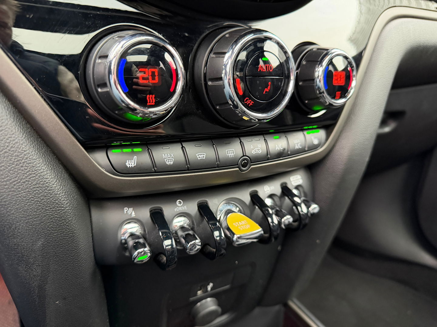 MINI Countryman 2.0 Cooper S E ALL4|Pano|Harman/Kardon|Memory|ACC|Camera|Leder|Carplay|220PK