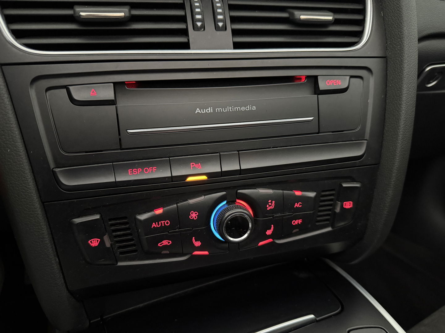 Audi A5 2.0 TFSI Quattro S-Line | Cabrio | Soft top | b&o | Clima | Stoelverw. | Cruise | Navi | Parkeersens.