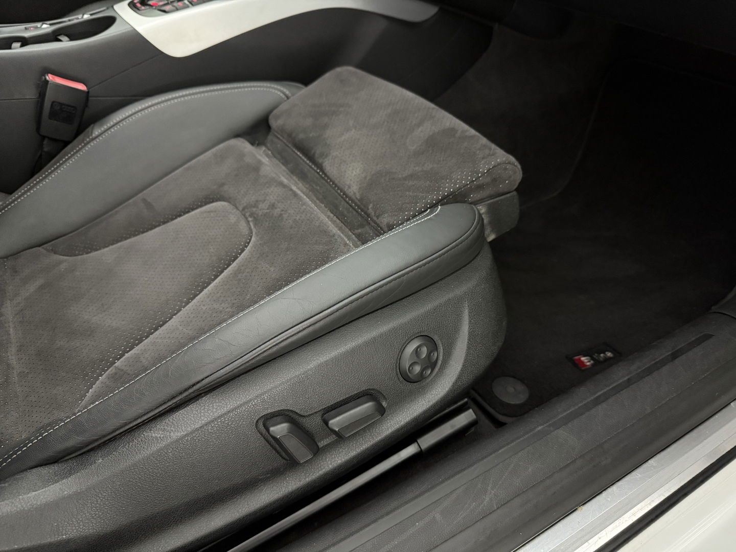 Audi A5 2.0 TFSI Quattro S-Line | Cabrio | Soft top | b&o | Clima | Stoelverw. | Cruise | Navi | Parkeersens.