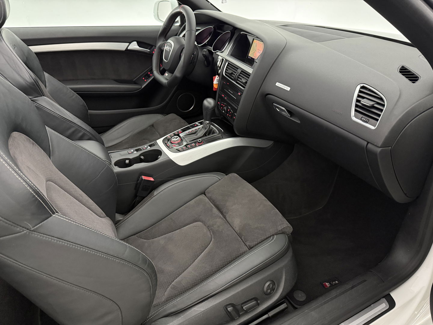Audi A5 2.0 TFSI Quattro S-Line | Cabrio | Soft top | b&o | Clima | Stoelverw. | Cruise | Navi | Parkeersens.
