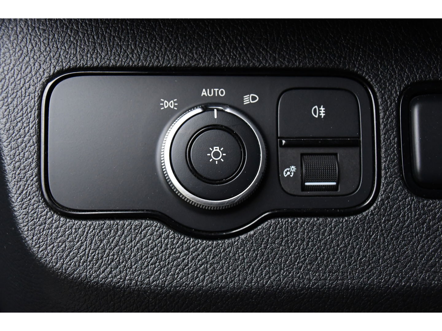 Mercedes-Benz Sprinter 317 1.9 CDI L2H2 RWD PB Edition Camera, Cruise, Carplay, 170pk, Automaat, LED, Multimedia, Trekhaak,