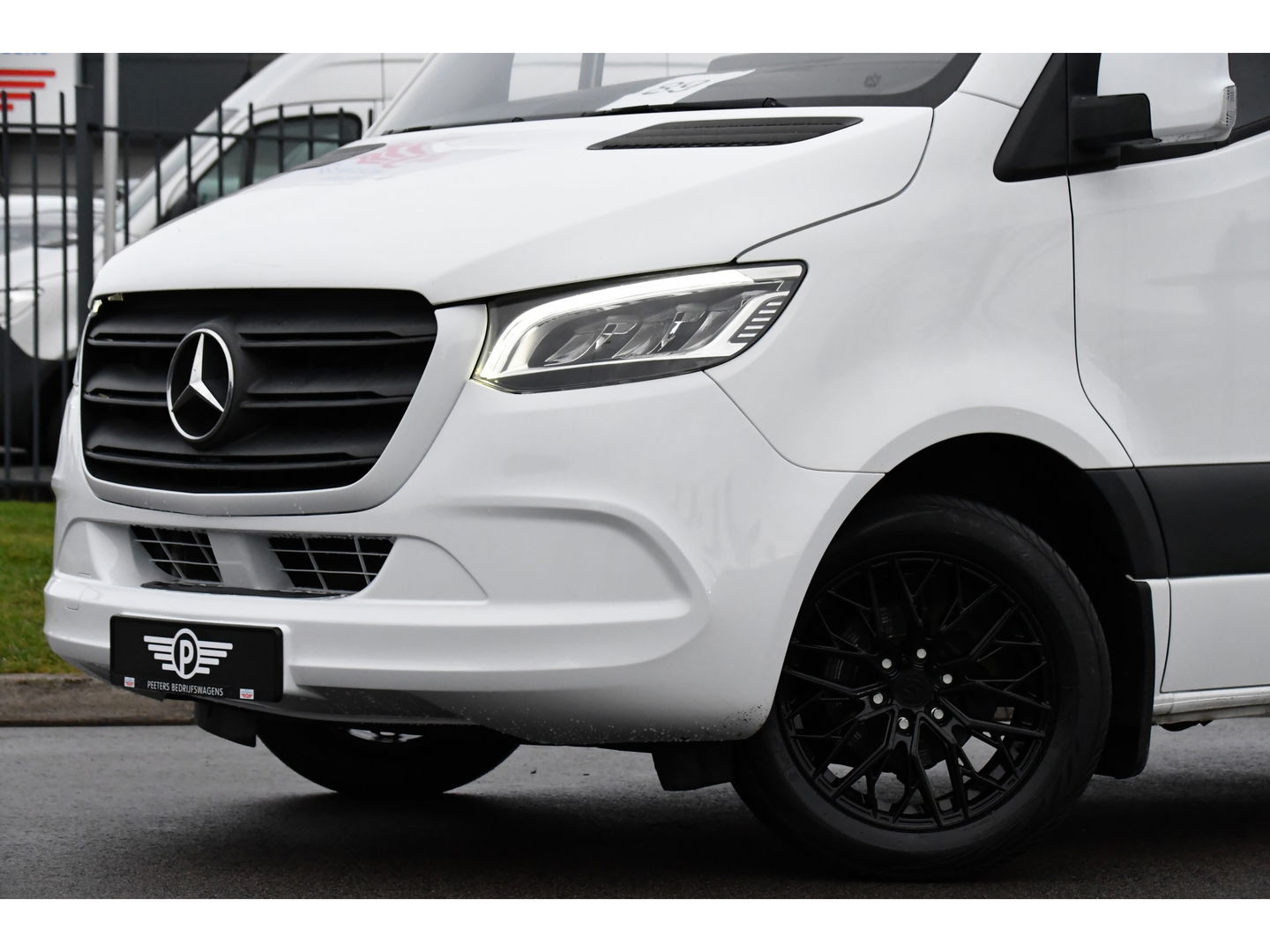Mercedes-Benz Sprinter 317 1.9 CDI L2H2 RWD PB Edition Camera, Cruise, Carplay, 170pk, Automaat, LED, Multimedia, Trekhaak,