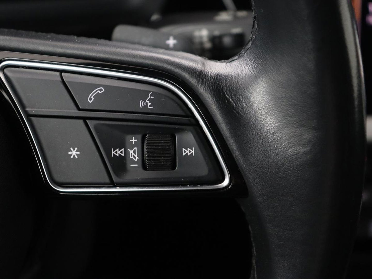 Audi A3 35 TFSI Pro Line | Camera | Park Assist | Virtual Cockpit | Carplay | Full LED | Climate control | Cruise control | Bluetooth