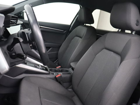 Audi A3 35 TFSI Pro Line | Camera | Park Assist | Virtual Cockpit | Carplay | Full LED | Climate control | Cruise control | Bluetooth