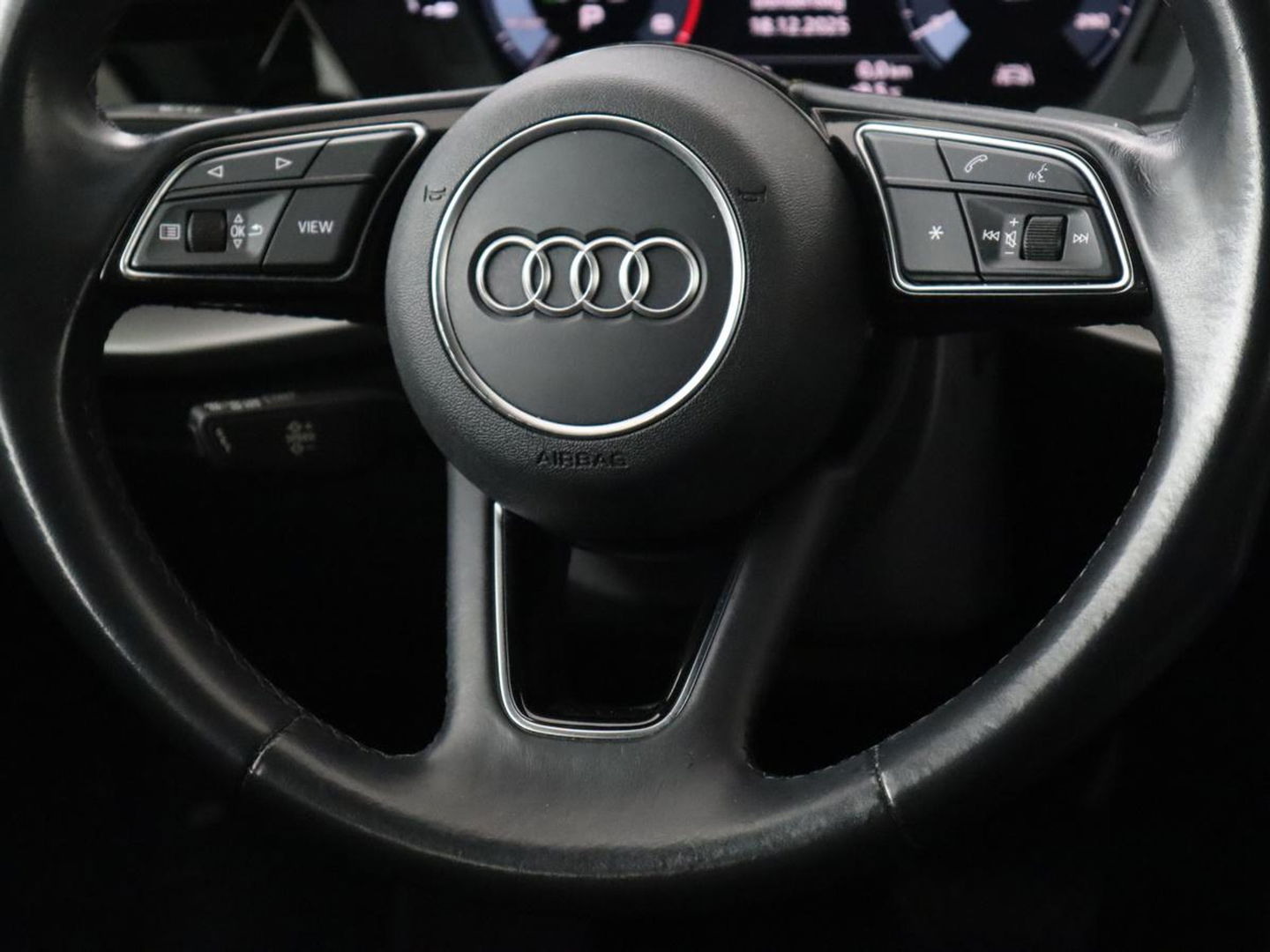 Audi A3 35 TFSI Pro Line | Camera | Park Assist | Virtual Cockpit | Carplay | Full LED | Climate control | Cruise control | Bluetooth