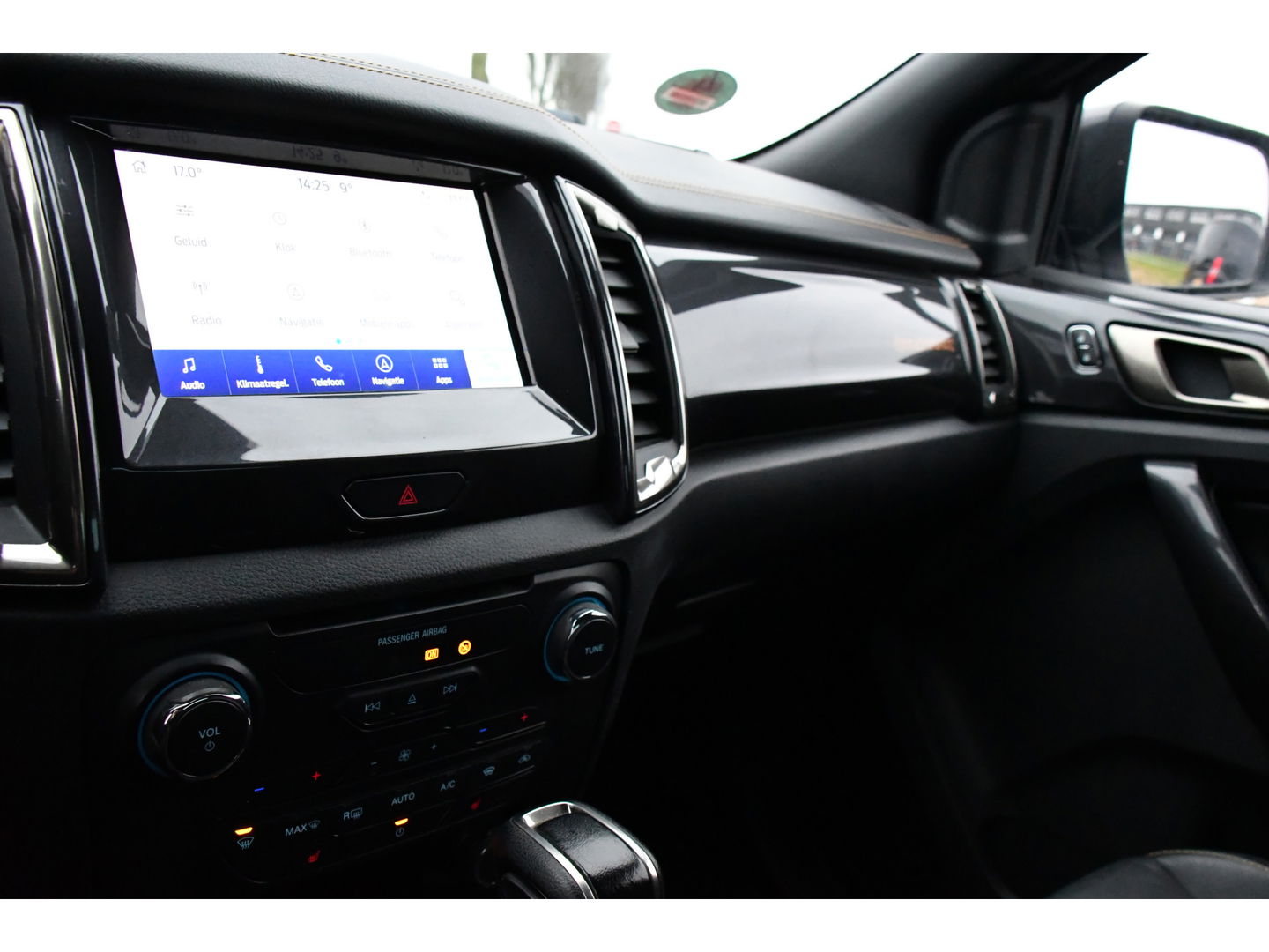 Ford Ranger 2.0 EcoBlue Wildtrak Supercab Adaptieve Cruise, Camera, Carplay, 3500kg Trekhaak, 213pk, Automaat Multimedia, Stoelverwarming,  Leder, uniek!