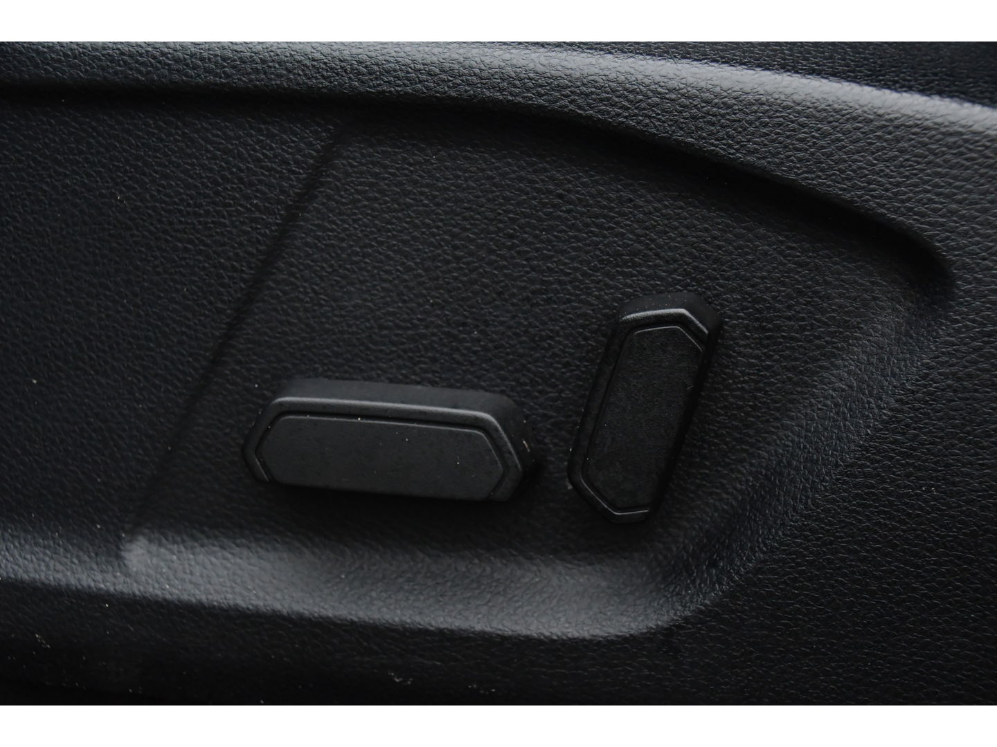 Ford Ranger 2.0 EcoBlue Wildtrak Supercab Adaptieve Cruise, Camera, Carplay, 3500kg Trekhaak, 213pk, Automaat Multimedia, Stoelverwarming,  Leder, uniek!