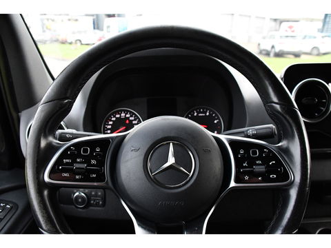 Mercedes-Benz Sprinter 316 2.2 CDI L2H2 Black Edition Camera, Cruise, Carplay, 3500kg Trekhaak, 10,5'' Mbux, Automaat, 164pk, Multimedia, Uniek!