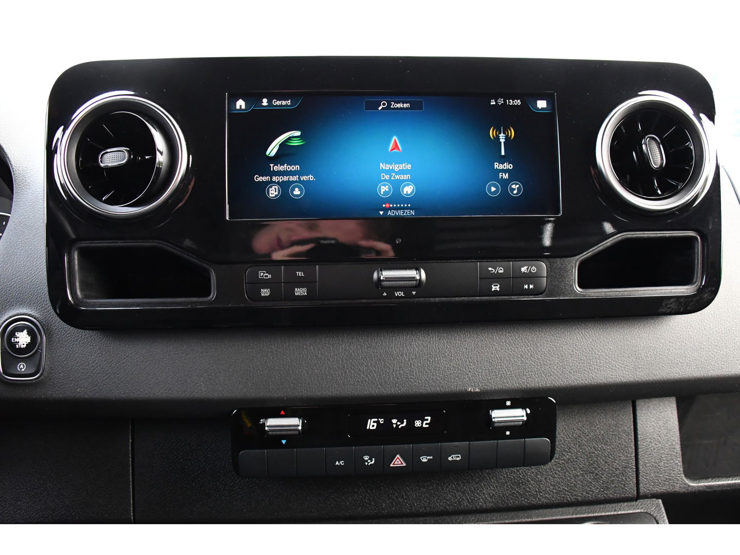 Mercedes-Benz Sprinter 316 2.2 CDI L2H2 Black Edition Camera, Cruise, Carplay, 3500kg Trekhaak, 10,5'' Mbux, Automaat, 164pk, Multimedia, Uniek!