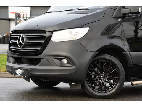 Mercedes-Benz Sprinter 316 2.2 CDI L2H2 Black Edition Camera, Cruise, Carplay, 3500kg Trekhaak, 10,5'' Mbux, Automaat, 164pk, Multimedia, Uniek!