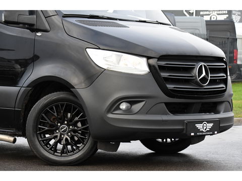 Mercedes-Benz Sprinter 316 2.2 CDI L2H2 Black Edition Camera, Cruise, Carplay, 3500kg Trekhaak, 10,5'' Mbux, Automaat, 164pk, Multimedia, Uniek!