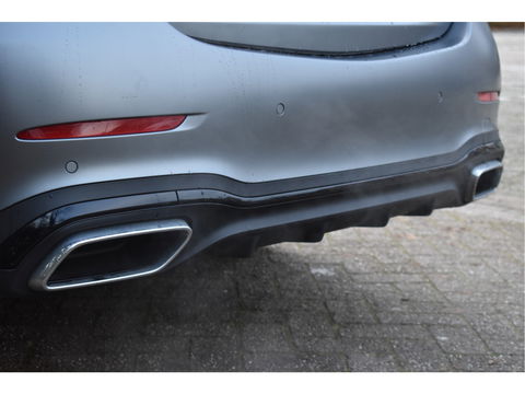 Mercedes-Benz C-Klasse 300 Premium Night AMG Line 259 PK | Uniek | NL-Auto | 1 eigenaar | Matgrijs Magno | Burmester | Pano.dak | Memory | Keyless | Full LED