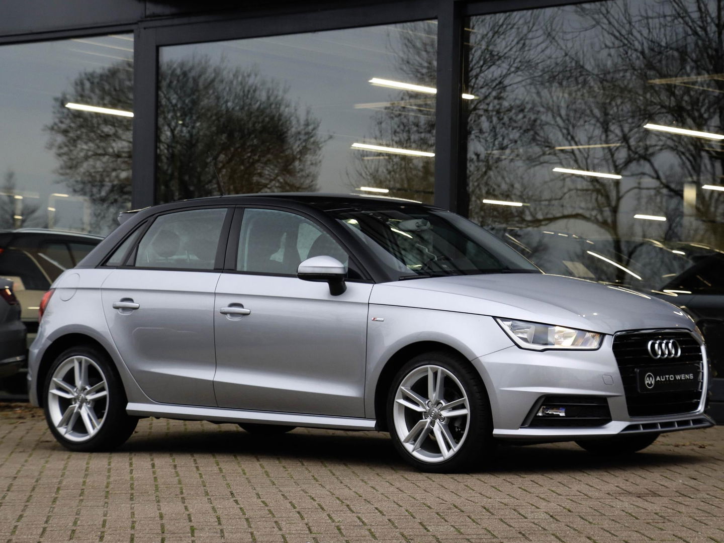 Audi A1 Sportback 1.0 TFSI Advance S-Line Automaat